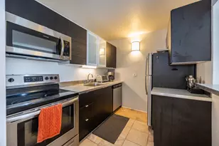 55 W Chestnut St, Chicago, IL 60610 - Photo 12