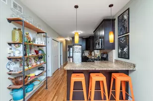 1510 N Elk Grove Ave, Chicago, IL 60622 - Photo 2