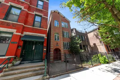 1510 N Elk Grove Avenue #1, Chicago, IL 60622 - Photo 1