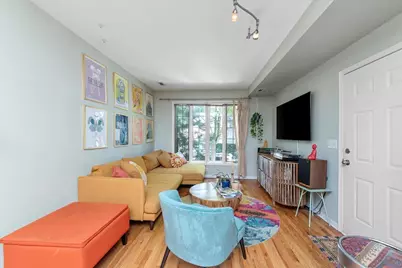 1510 N Elk Grove Avenue #1, Chicago, IL 60622 - Photo 8