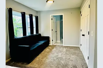 246 E 161st Place, South Holland, IL 60473 - Photo 6
