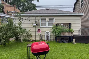 3241 N Kostner Ave, Chicago, IL 60641 - Photo 18