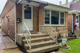 3241 N Kostner Ave, Chicago, IL 60641 - Photo 1