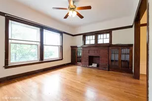 1253 W Byron St, Chicago, IL 60613 - Photo 2