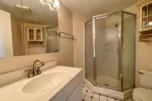 511 Aurora Ave, Naperville, IL 60540 - Photo 8