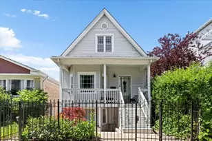 3020 N Francisco Ave, Chicago, IL 60618 - Photo 1