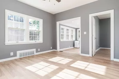 2807 Yonge Street, Rockford, IL 61101 - Photo 14