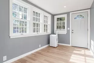 2807 Yonge St, Rockford, IL 61101 - Photo 10