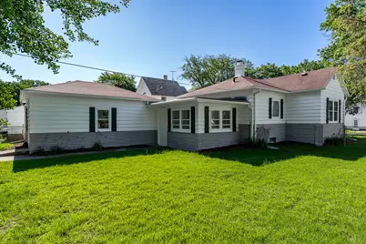 2807 Yonge Street, Rockford, IL 61101 - Photo 8