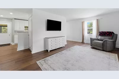 11394 E 250th Street, Lynn Center, IL 61262 - Photo 14