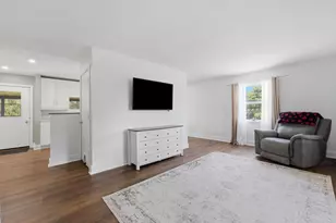 11394 E 250th St, Lynn Center, IL 61262 - Photo 14