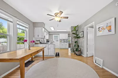 548 Prairie Avenue, Downers Grove, IL 60515 - Photo 8