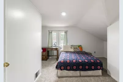 816 Paris Avenue, Rockford, IL 61107 - Photo 34