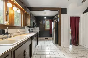 816 Paris Ave, Rockford, IL 61107 - Photo 40