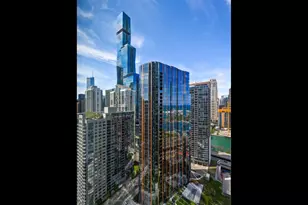 195 N Harbor Dr, Chicago, IL 60601 - Photo 24