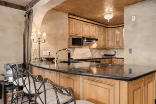 195 N Harbor Dr, Chicago, IL 60601 - Photo 6