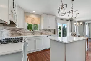 4508 Deames St, Plano, IL 60545 - Photo 10