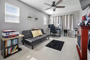 668 Acadia Cir, Crystal Lake, IL 60014 - Photo 14