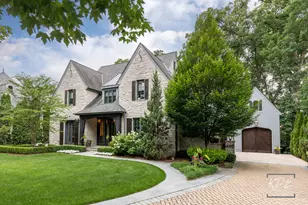 465 White Oak Dr, Naperville, IL 60540 - Photo 4
