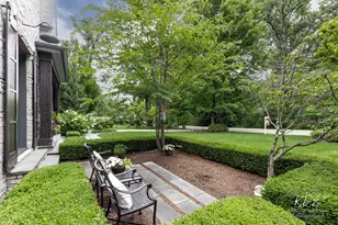 465 White Oak Dr, Naperville, IL 60540 - Photo 94