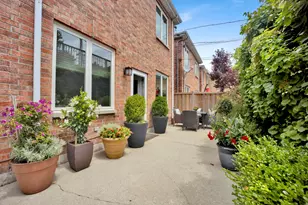 1727 W Peterson Ave, Chicago, IL 60660 - Photo 42