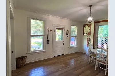 434 Cleveland Avenue, Batavia, IL 60510 - Photo 2