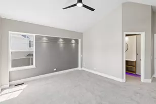 6530 Marble Ln, Carpentersville, IL 60110 - Photo 10