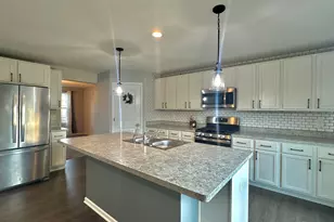 1931 Wren Rd, Yorkville, IL 60560 - Photo 2