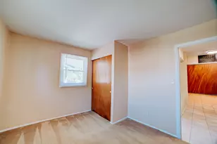 625 W Blue St, Sheldon, IL 60966 - Photo 22
