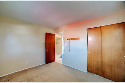 625 W Blue Street, Sheldon, IL 60966 - Photo 26