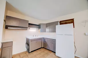 625 W Blue St, Sheldon, IL 60966 - Photo 12