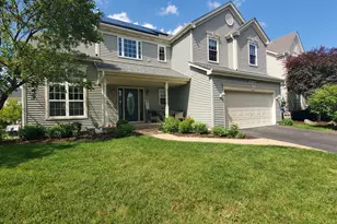 40W216 Chapman Ct, Geneva, IL 60134 - Photo 2