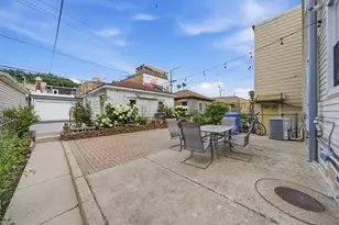 5725 N Artesian Ave, Chicago, IL 60659 - Photo 34