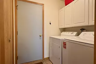 3150 Montrose Dr, Lake in the Hills, IL 60156 - Photo 6