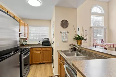 3214 Debra Drive, Island Lake, IL 60042 - Photo 6