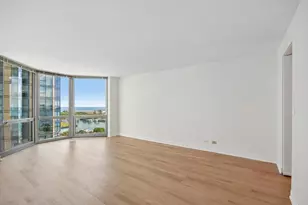 195 N Harbor Dr, Chicago, IL 60601 - Photo 4