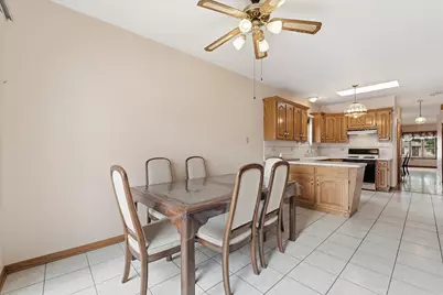 4818 N Sayre Avenue, Chicago, IL 60656 - Photo 4