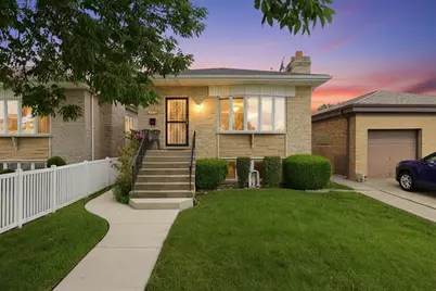 4818 N Sayre Avenue, Chicago, IL 60656 - Photo 1