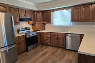 110 Grayson Rd, Eldorado, IL 62930 - Photo 16