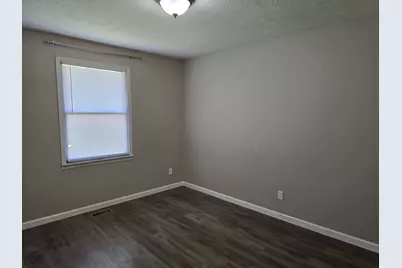 110 Grayson Road, Eldorado, IL 62930 - Photo 22
