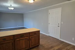 110 Grayson Rd, Eldorado, IL 62930 - Photo 14