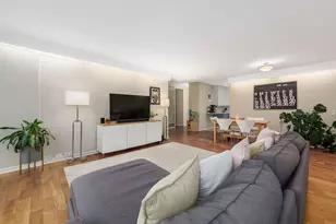 330 W Diversey Pkwy, Chicago, IL 60657 - Photo 6