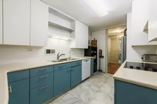 330 W Diversey Pkwy, Chicago, IL 60657 - Photo 10