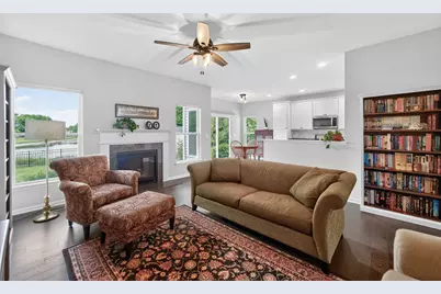 336 E Cloverlane Drive, Sycamore, IL 60178 - Photo 12