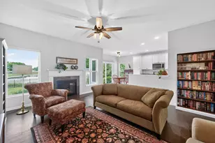336 E Cloverlane Dr, Sycamore, IL 60178 - Photo 12