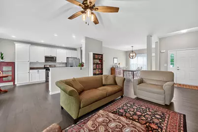 336 E Cloverlane Drive, Sycamore, IL 60178 - Photo 14