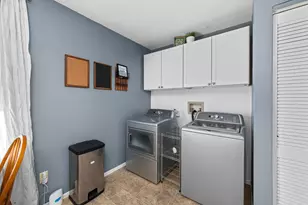 909 Ash Dr, Colona, IL 61241 - Photo 12