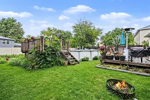 109 S Canyon Dr, Bolingbrook, IL 60490 - Photo 24