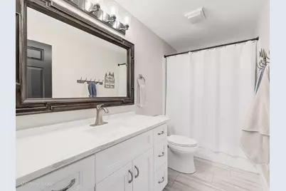 324 Turnberry Lane, Glen Ellyn, IL 60137 - Photo 22