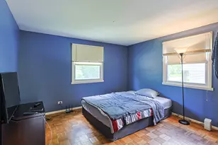 1412 Windsor Cir, Carpentersville, IL 60110 - Photo 14